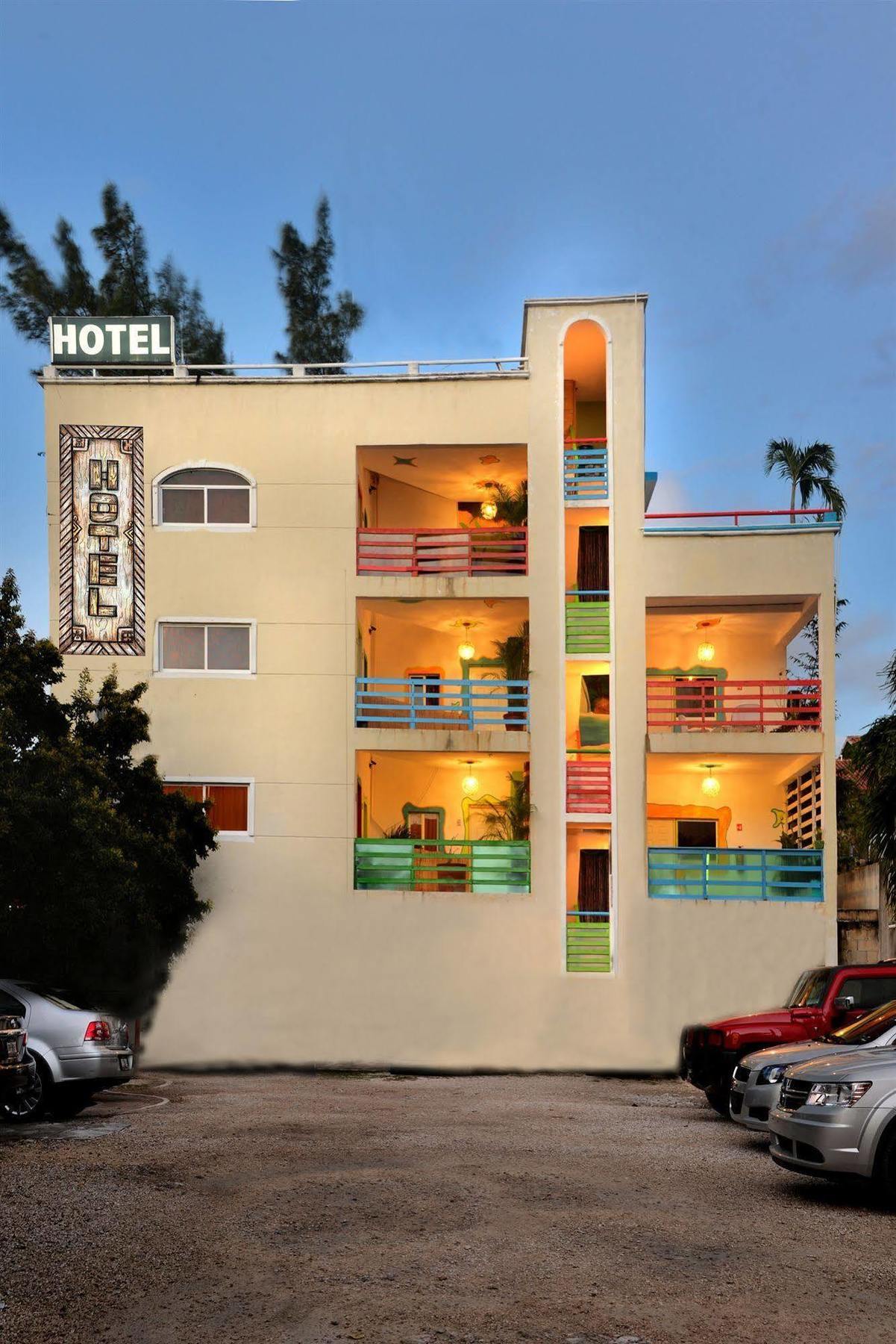 Adventure Experience Hotel Playa del Carmen Bagian luar foto